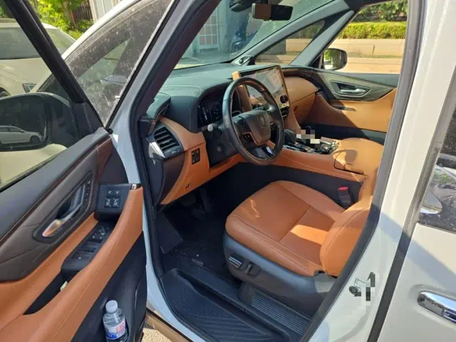 Toyota Vellfire — Фото автомобиля 13
