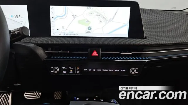 Kia EV6 — Фото автомобиля 14