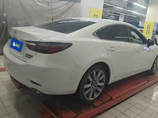 Mazda Atenza — Фото автомобиля 3