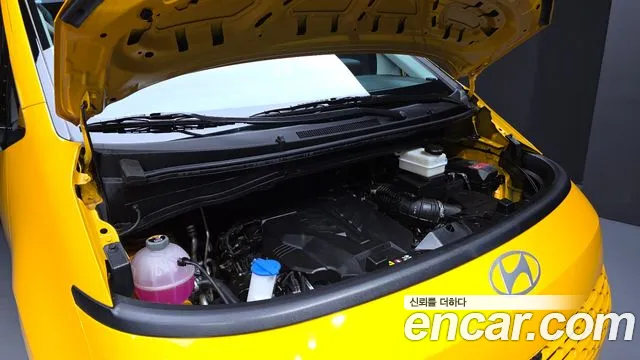 Hyundai Staria Staria L3.5 Школьный автобус — Фото автомобиля 5