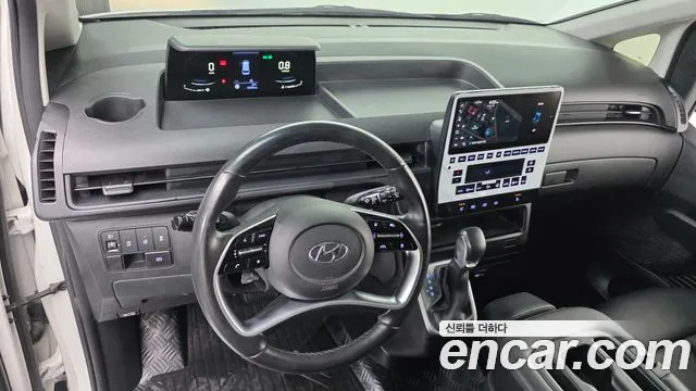 Hyundai Staria — Фото автомобиля 10