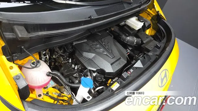 Hyundai Staria Staria L3.5 Школьный автобус — Фото автомобиля 6