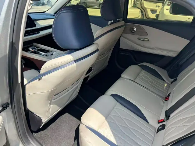 Chery Arrizo 8 — Фото автомобиля 10