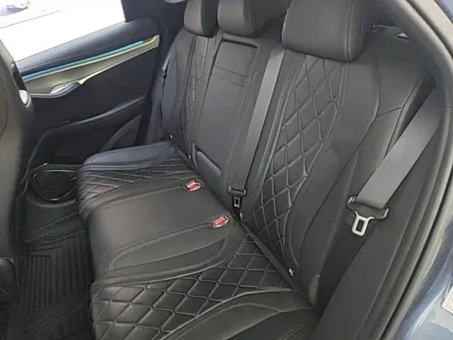 BYD Sealion 07 EV — Фото автомобиля 16