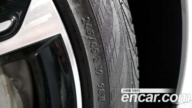 Genesis G80 Бензин 2.5 турбо AWD — Фото автомобиля 24