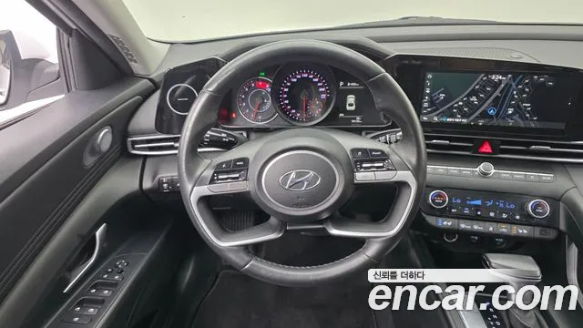 Hyundai AVANTE Avante (CN7) — Фото автомобиля 13