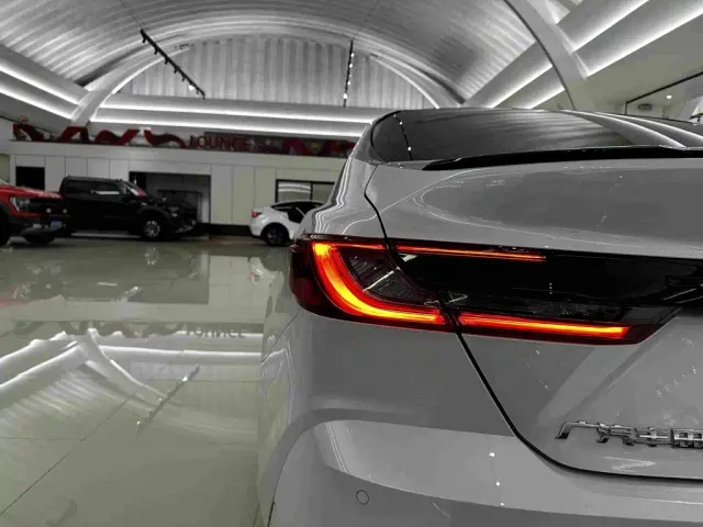 Toyota Camry — Фото автомобиля 28