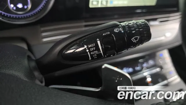 Hyundai Grandeur Premium — Фото автомобиля 26