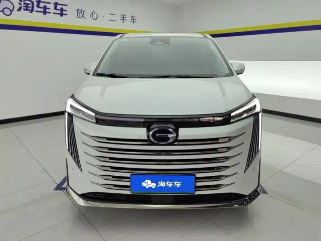 GAC Trumpchi E9 — Фото автомобиля 2