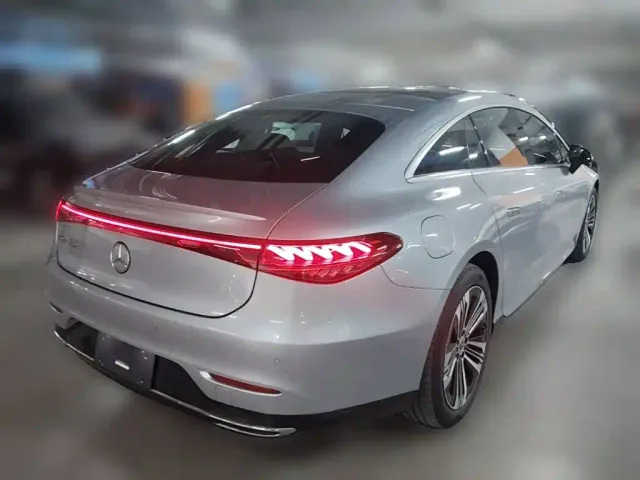 Mercedes-Benz EQS — Фото автомобиля 9
