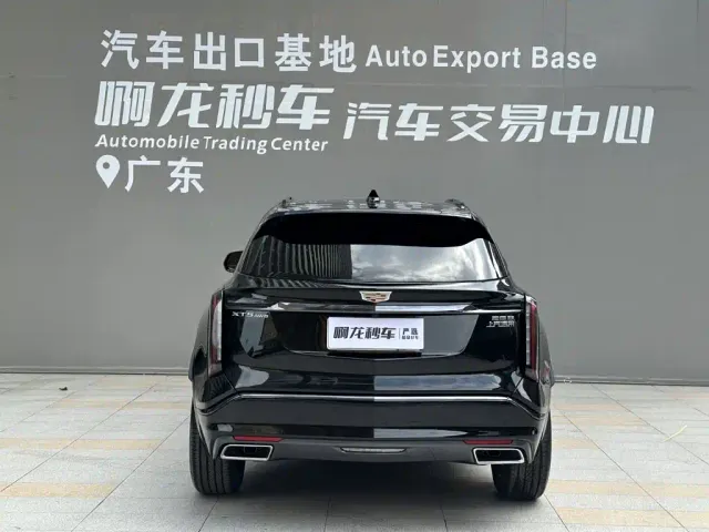 Cadillac XT5 — Фото автомобиля 4