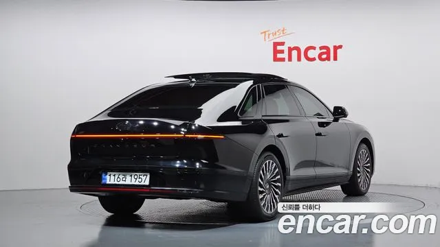 Hyundai Grandeur GN7 — Фото автомобиля 2
