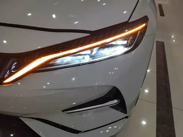 BYD Song L EV — Фото автомобиля 23