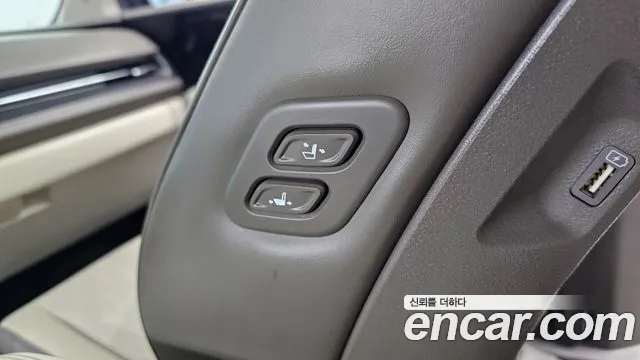 Kia Canival Carnival 4 поколение Бензин 9 мест Noblesse — Фото автомобиля 28
