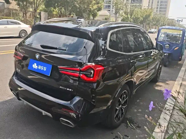 BMW X3 — Фото автомобиля 3