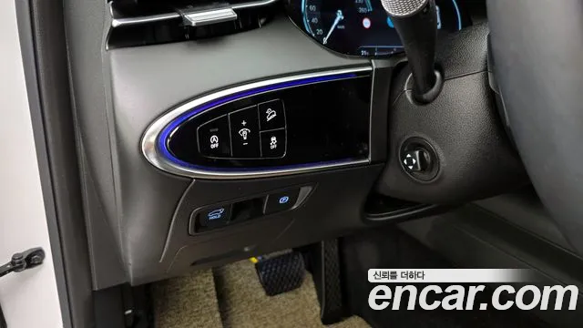 Genesis GV70 2.5T Бензин 2WD — Фото автомобиля 5