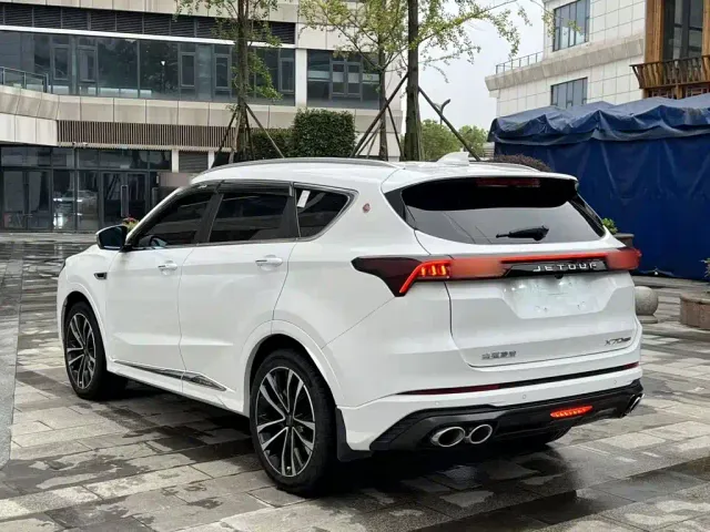 Jetour X70 Plus — Фото автомобиля 4