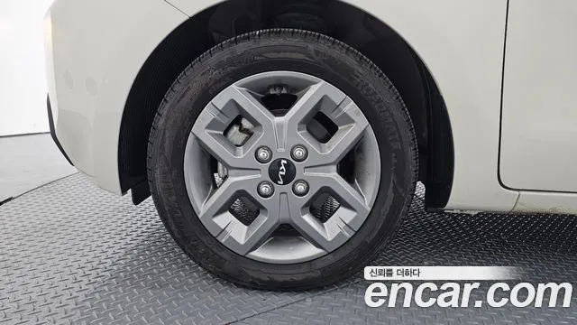 Kia RAY Новый Kia Ray Prestige — Фото автомобиля 5