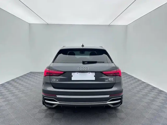 Audi Q3 — Фото автомобиля 5