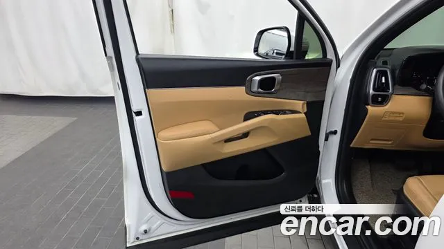 Kia Sorento Sorento 4-е поколение Дизель 2.2 2WD — Фото автомобиля 21