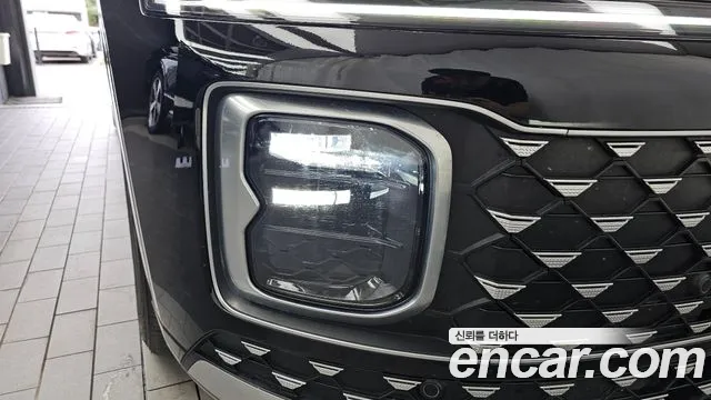 Hyundai Grandeur Grandeur (GN7) 2.5 Бензин 2WD — Фото автомобиля 18