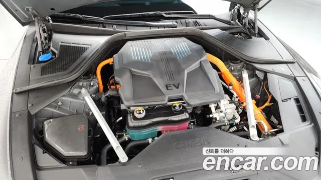 Genesis G80 Electrified G80 (RG3) — Фото автомобиля 6