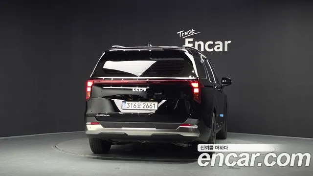 Kia Canival Новый Carnival 4 поколение Дизель 9 мест Signature — Фото автомобиля 4