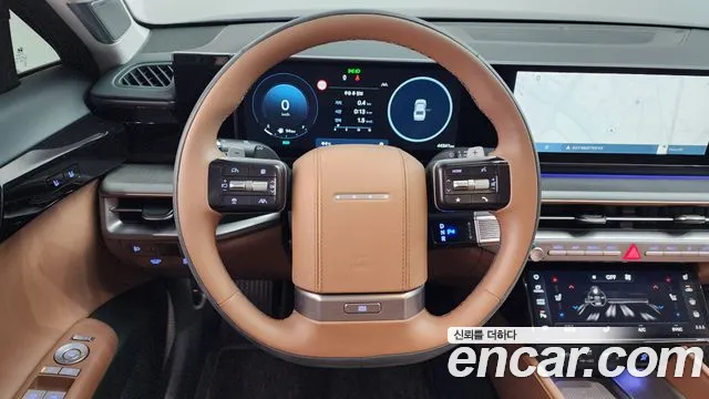Hyundai Grandeur Grandeur (GN7) 3.5 Бензин 4WD — Фото автомобиля 13