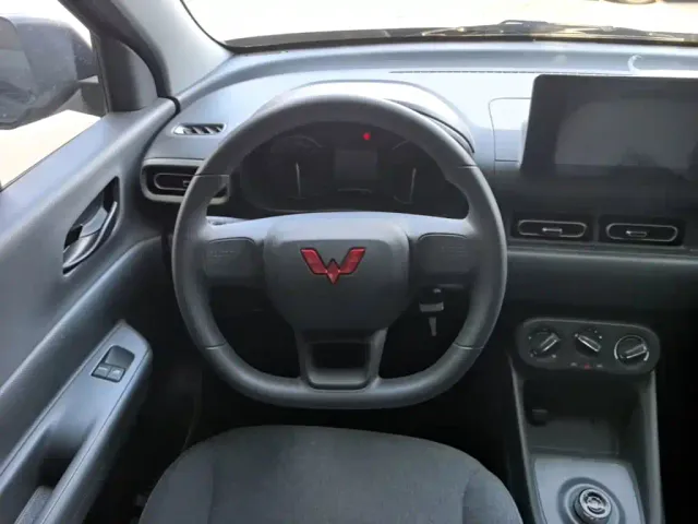 Wuling Hongguang — Фото автомобиля 10