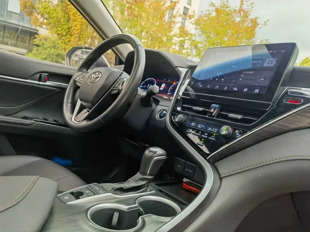 Toyota Camry — Фото автомобиля 11