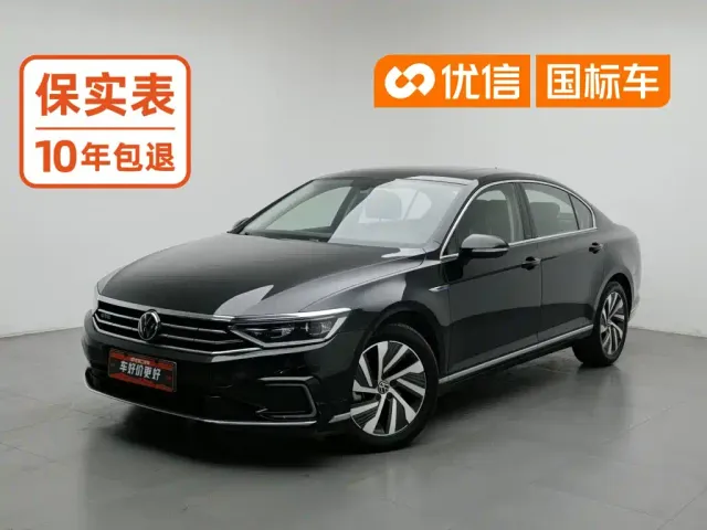 Фотография автомобиля — Volkswagen Magotan