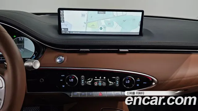 Genesis GV70 2.5T Бензин 2WD — Фото автомобиля 13