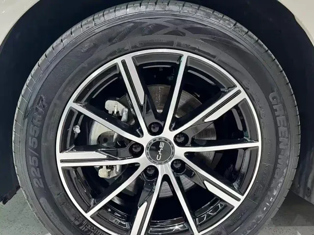 BYD Seal 06 New Energy 2025 DM-i Smart Drive Edition 120KM Luxury — Фото автомобиля 13