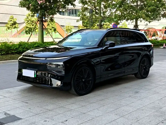 Фотография автомобиля — Xpeng G9