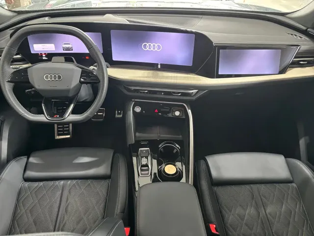 Audi Q5L — Фото автомобиля 5