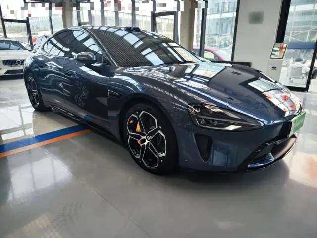 Xiaomi SU7 — Фото автомобиля 3
