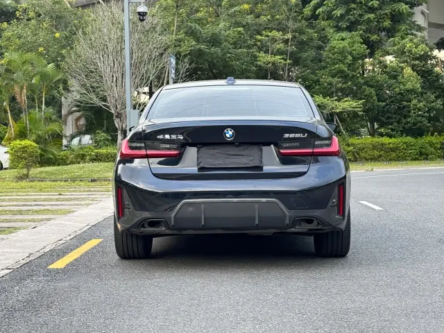 BMW 3 Series — Фото автомобиля 5