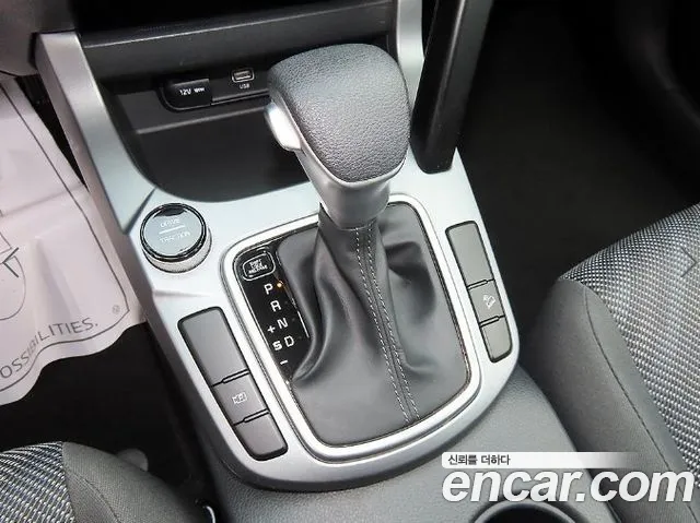Kia Seltos Новый Seltos Бензин 2.0 2WD — Фото автомобиля 10