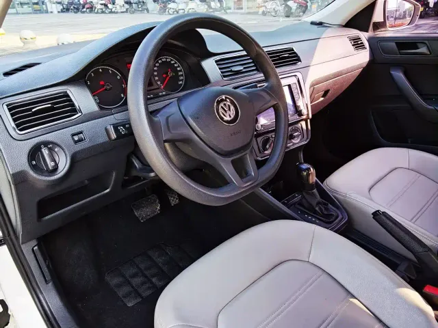 Volkswagen Santana — Фото автомобиля 9