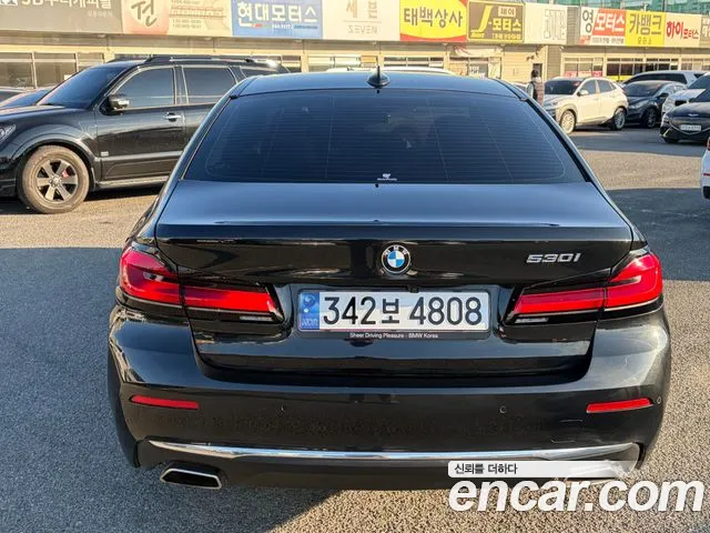 BMW 5-Series — Фото автомобиля 6