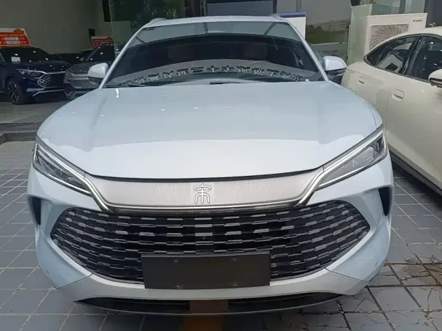 BYD Song L DM-i — Фото автомобиля 2