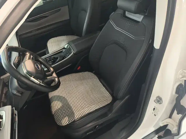 Ford Edge — Фото автомобиля 14