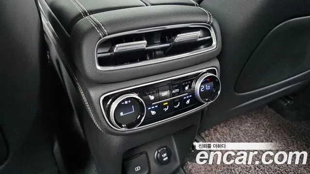 Genesis GV80 — Фото автомобиля 24