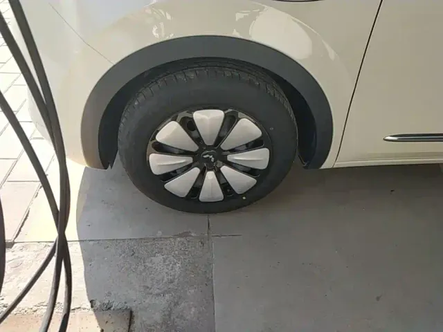 Wuling Bingo — Фото автомобиля 22