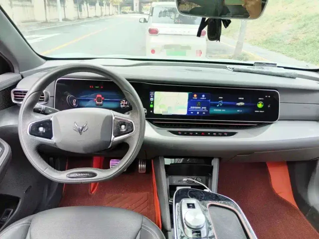 ARCFOX Arcfox Alpha S 2022 Model 525S 160kW — Фото автомобиля 12
