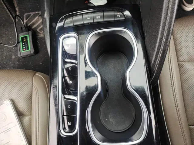 Buick Envision Plus — Фото автомобиля 13