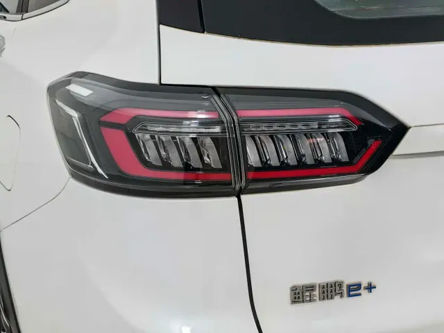 Chery Tiggo 8 PLUS Kunpeng e+ — Фото автомобиля 22