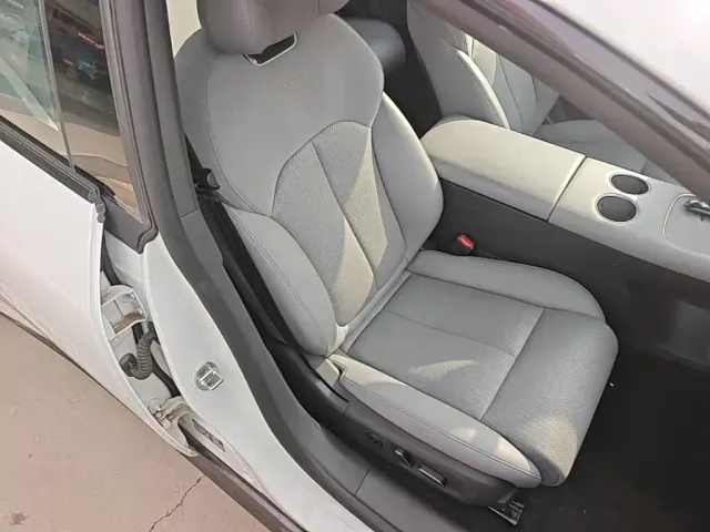 Nissan N7 — Фото автомобиля 24