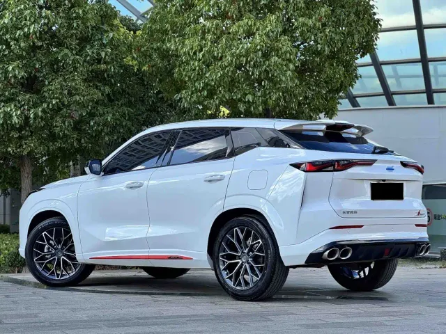 Changan Z6 — Фото автомобиля 5