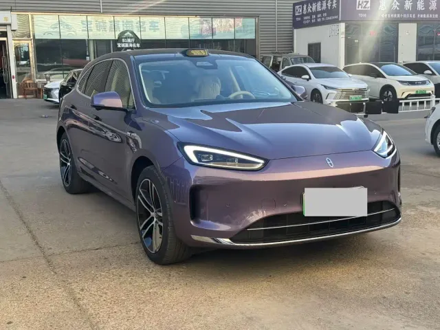 Aito M5 — Фото автомобиля 3